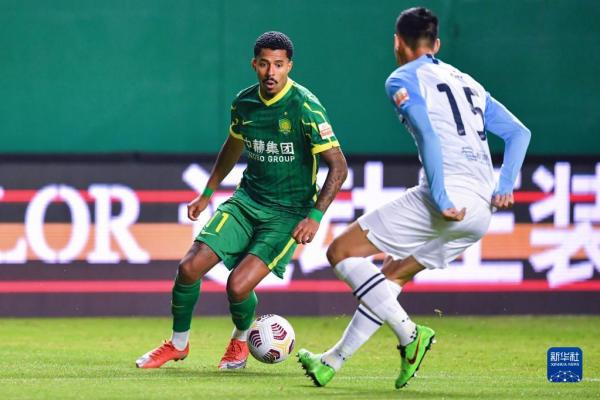 华体会体育- 集结日突围战来临;广州队围绕中超完成体检;引发热议;心理建设被强调