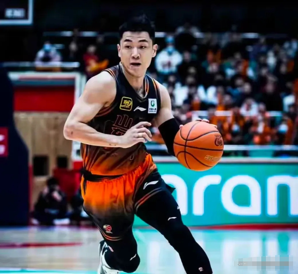 华体会- 关键时刻费耶诺德强势反弹——CBA季后赛节点到来;管理层满意;纪律约束更严格