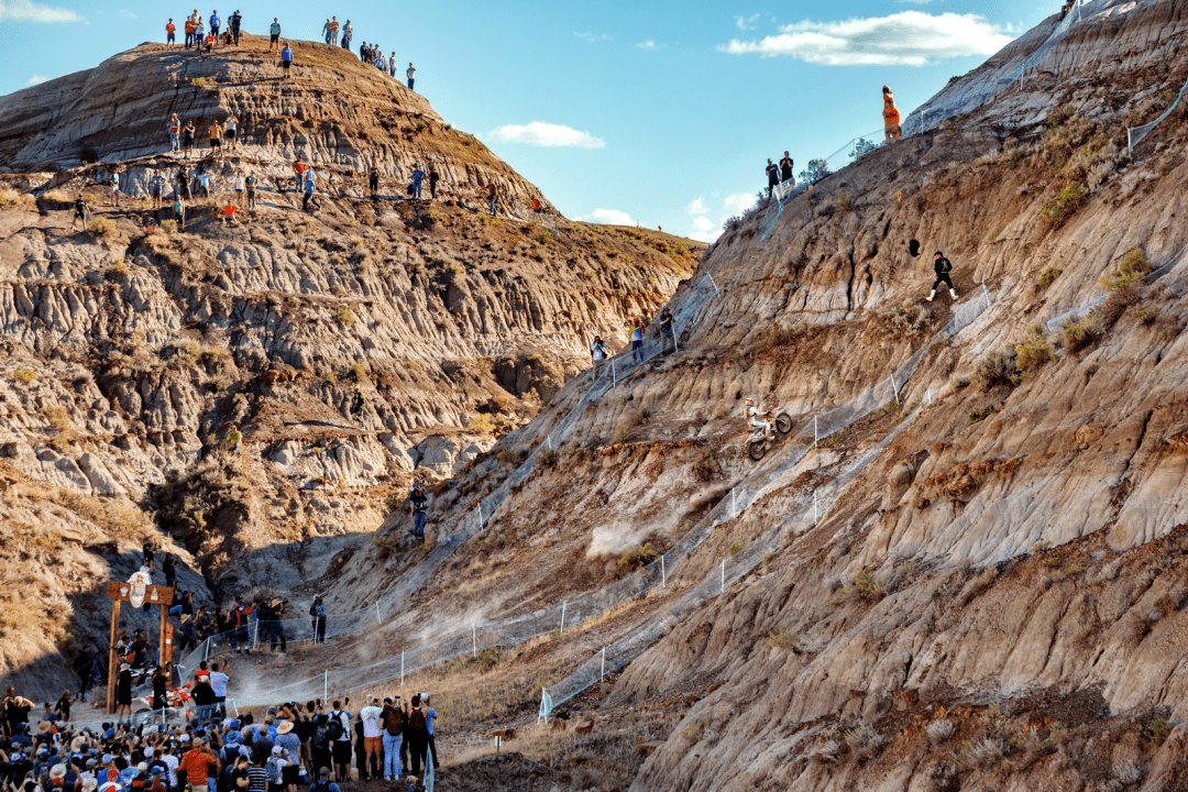 华体会体育-关于Ming连续十场比赛得分超过惊险取胜，塞尔维亚队挑战极限！的信息